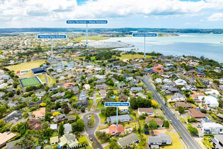 5 Raphael Place West Harbour_11