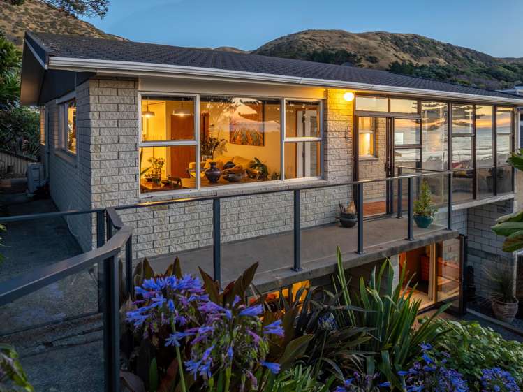 5/27 Beach Road Paekakariki_5