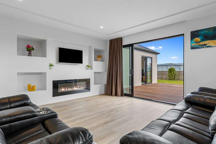 44 River stone Drive_1