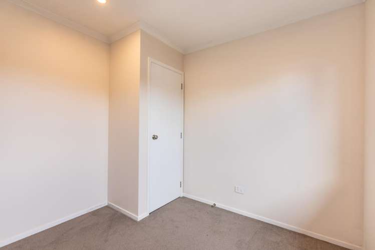 15 Hall Street Woodville_17