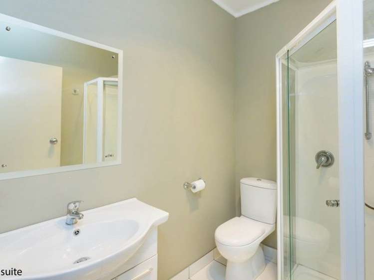 30 Forest Road Pinehaven_14