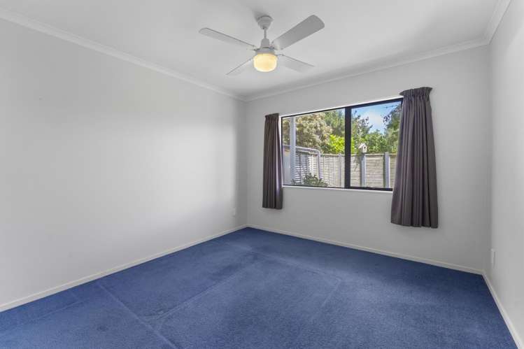 9 Caughley Place Otaki Beach_10