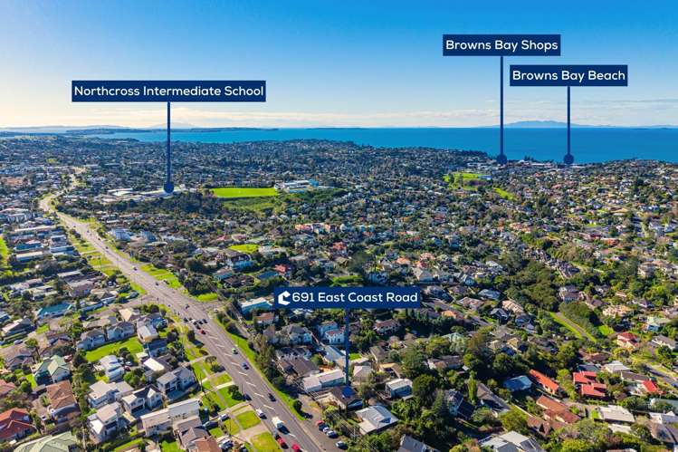 691 East Coast Road Browns Bay_18