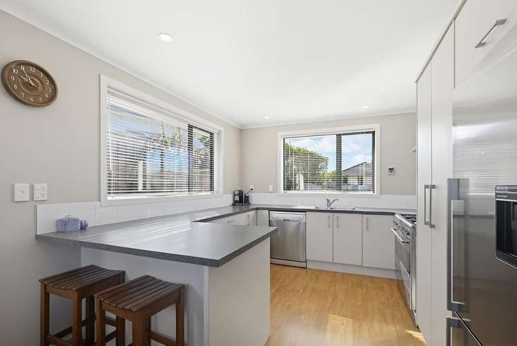 44 Kahurangi Heights Aotea_1