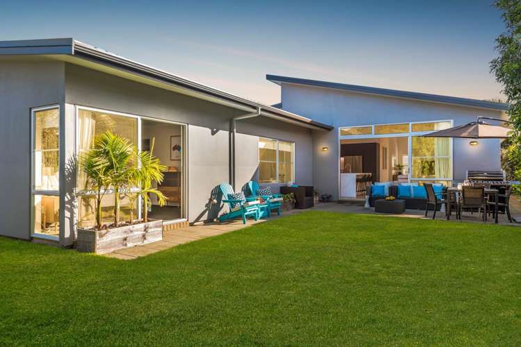 123 Pine Harbour Parade Beachlands_40