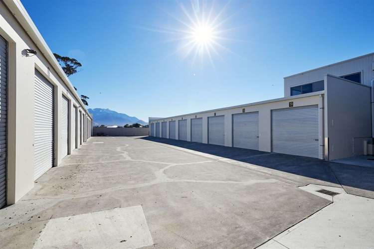 75 Beach Road Kaikoura_17