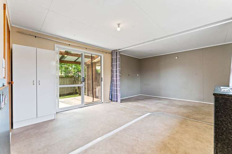 30 Ozich Avenue Te Atatu South_19