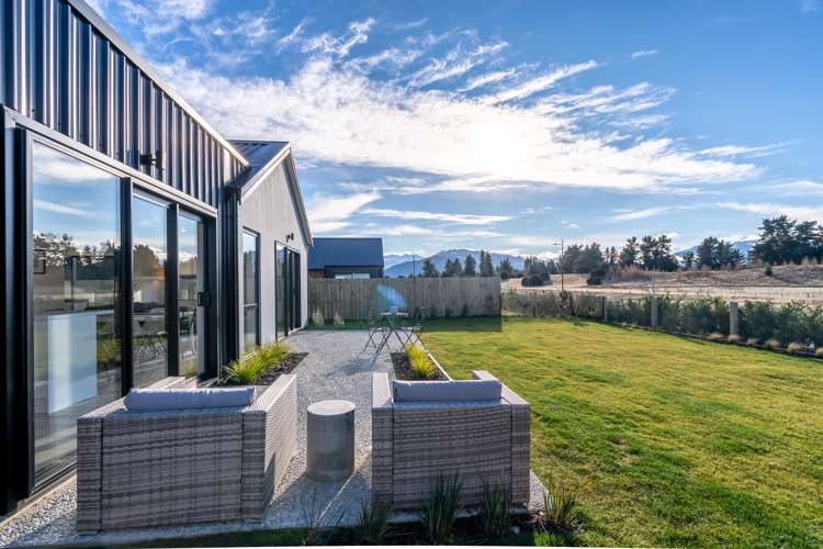 46 Mount Creighton Crescent Wanaka_1