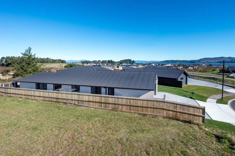10 Tarata Place Wharewaka_28