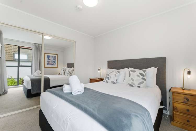 2/5 The Mall Mt Maunganui_13