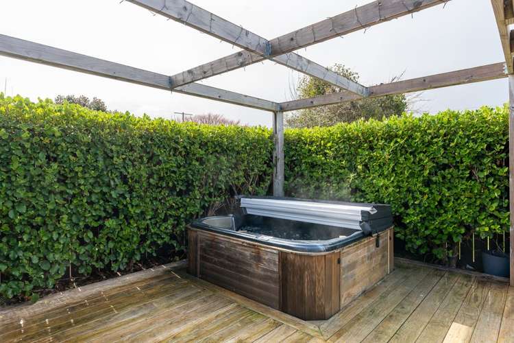 39 Wiltshire Drive Puketaha_18