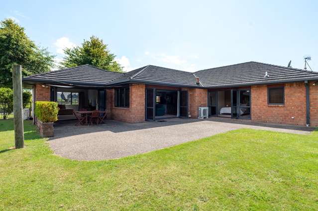 22 Holden Avenue Holdens Bay_1