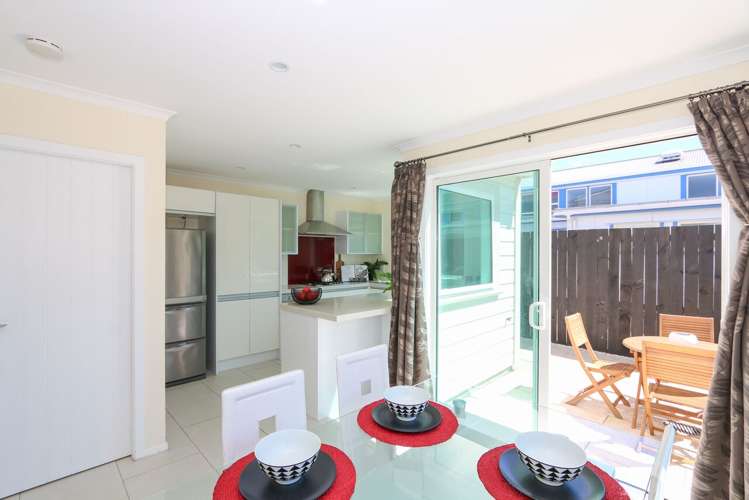 10b Te Wharepouri Street Berhampore_21