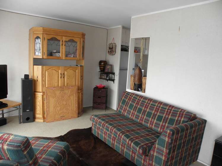 2/31 Nikau Street New Lynn_2