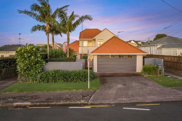 1/8 Fenwick Avenue_0