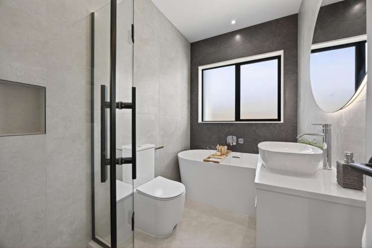 10 Tuwai Crescent Opaheke_21