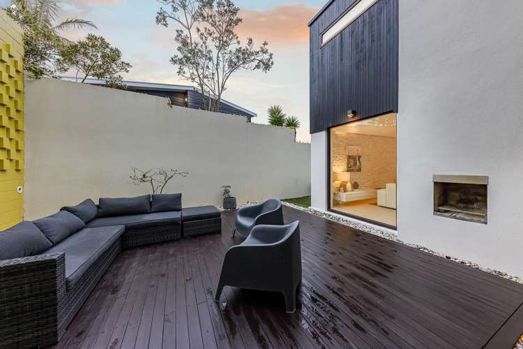 303 Beach Road Campbells Bay_37