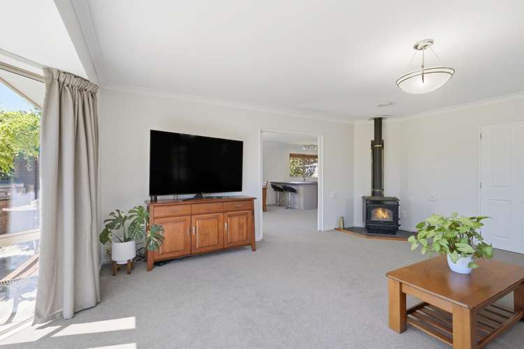 56 Paget Drive Woodend_6
