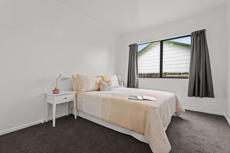 19 Dalwood Grove Highbury_10