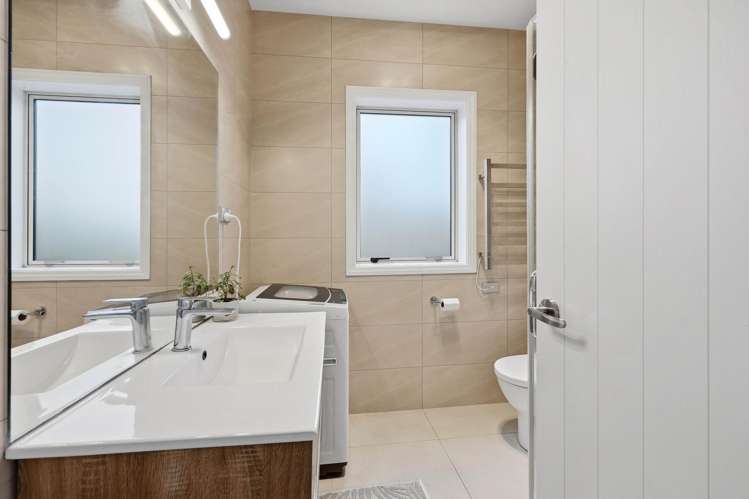 47 Charlestown Drive Flat Bush_46
