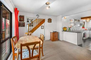 42 Elizabeth Drive_4
