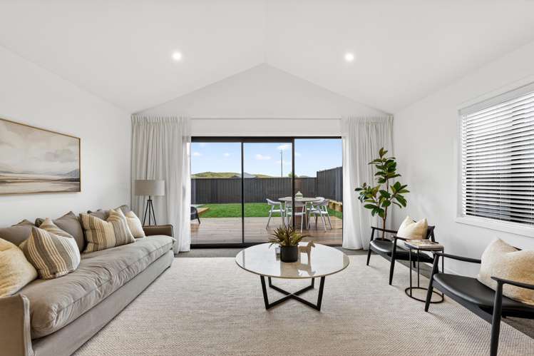 7 Annie Aranui Drive, Mission Hills_0