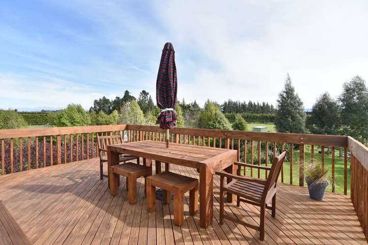 2585 South Eyre Road West Eyreton_5