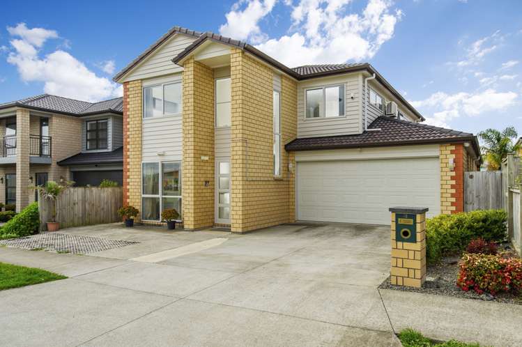 48 Helianthus Avenue Flat Bush_21