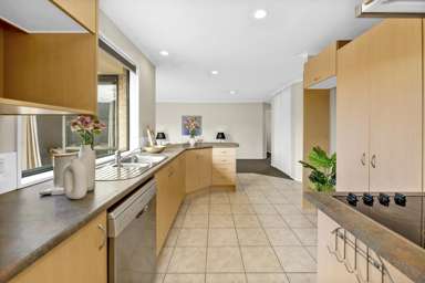 47 Redcastle Drive_3