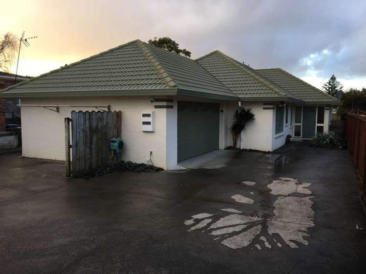 58b Kings Road Panmure_10