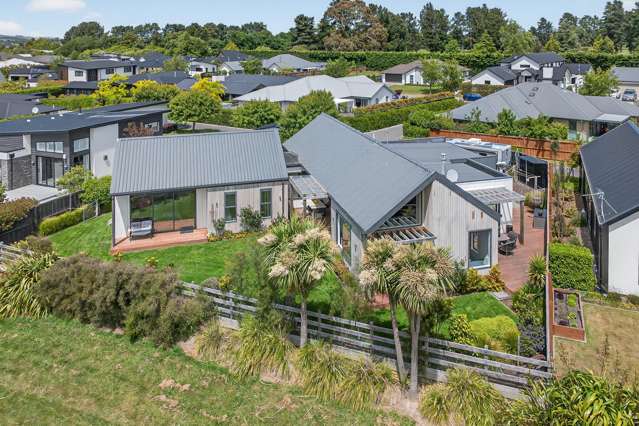 32 Carnaveron Drive Lincoln_2