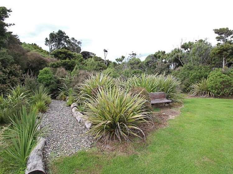 53 Matua Grove Otatara_17