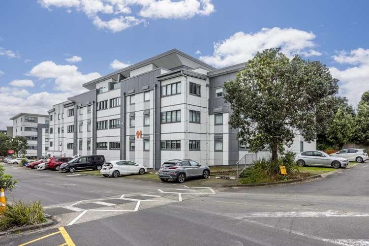 2a/11 Morning Star Place Mount Albert_12