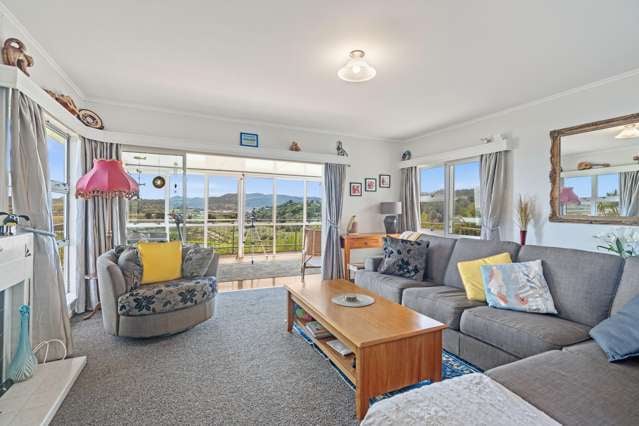 58 Mackesy Road Parahaki_4