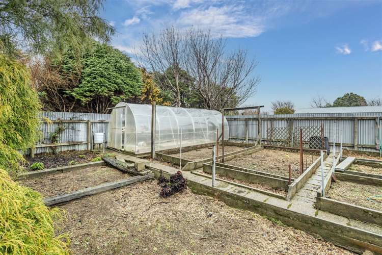 219 Crawford Street Glengarry_14