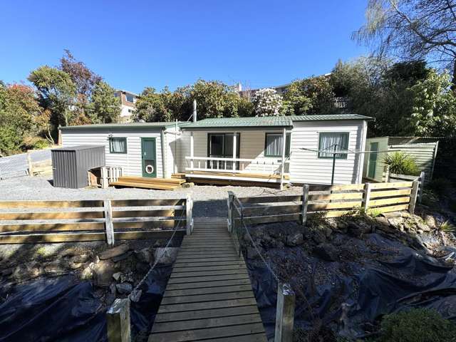 Hidden Retreat in Rosebank