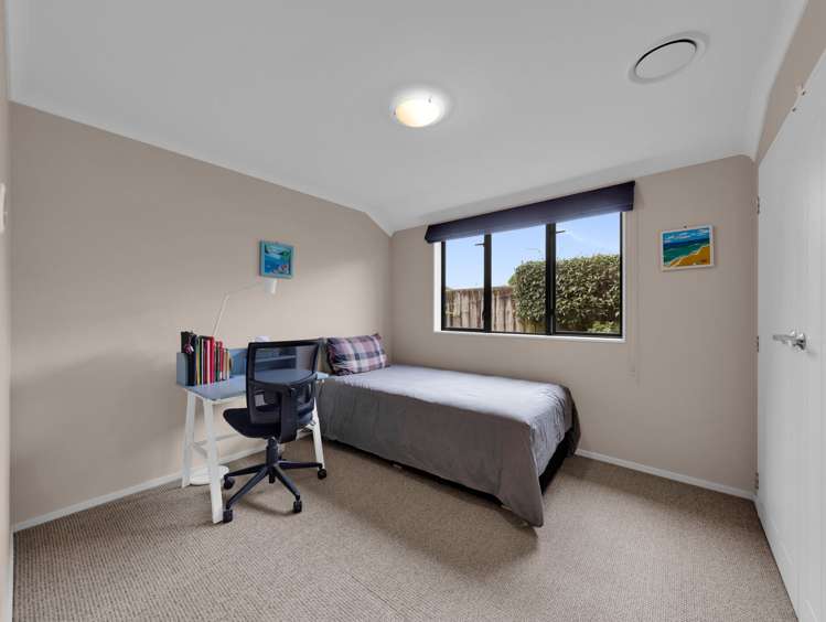 48 Wiltshire Drive Huntington_22