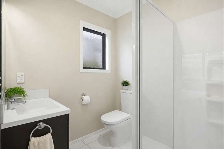3 Nelson Avenue Aotea_12