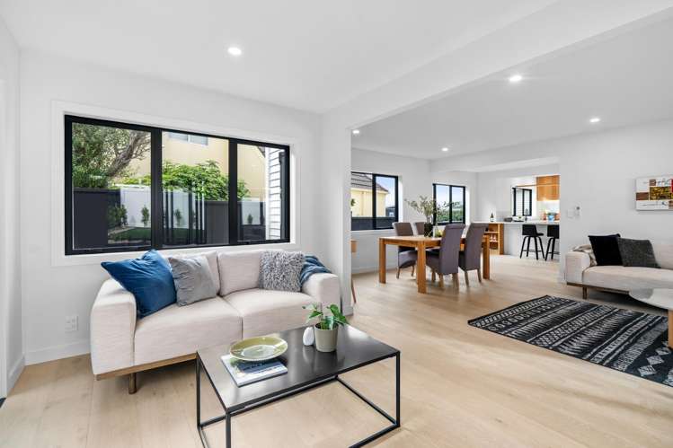 1/142 Riddell Road Glendowie_11