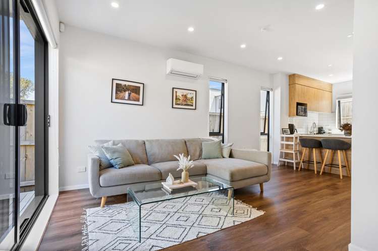 3/22 Coniston Avenue_3