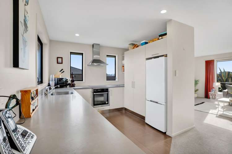 8 Jules Crescent_3