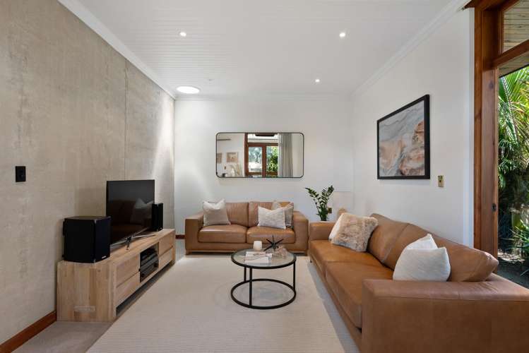 97A Hutchinson Avenue_4