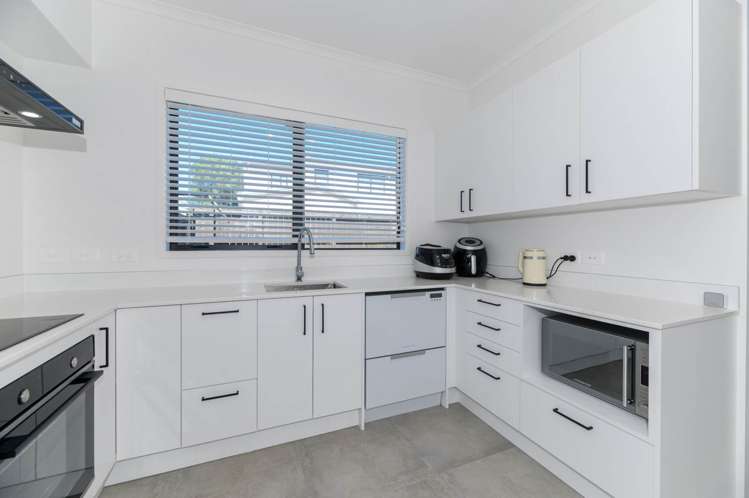 136a Leybourne Circle Glen Innes_14