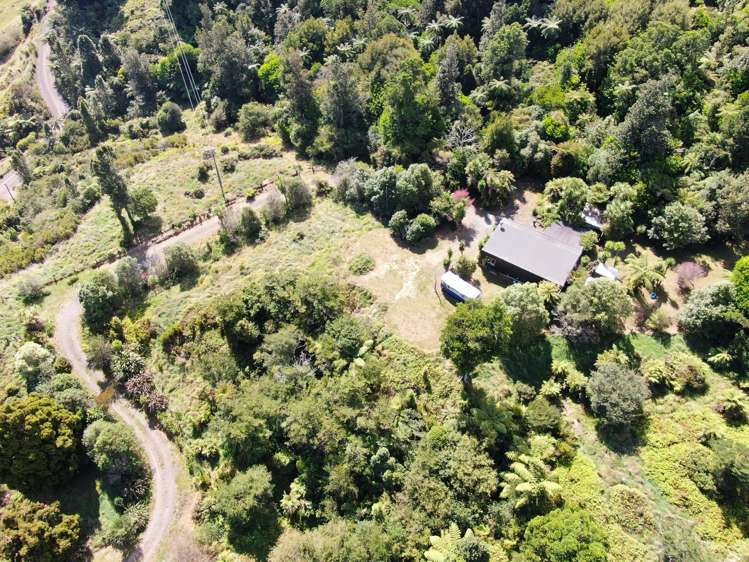 210A Goble Road Komata_49