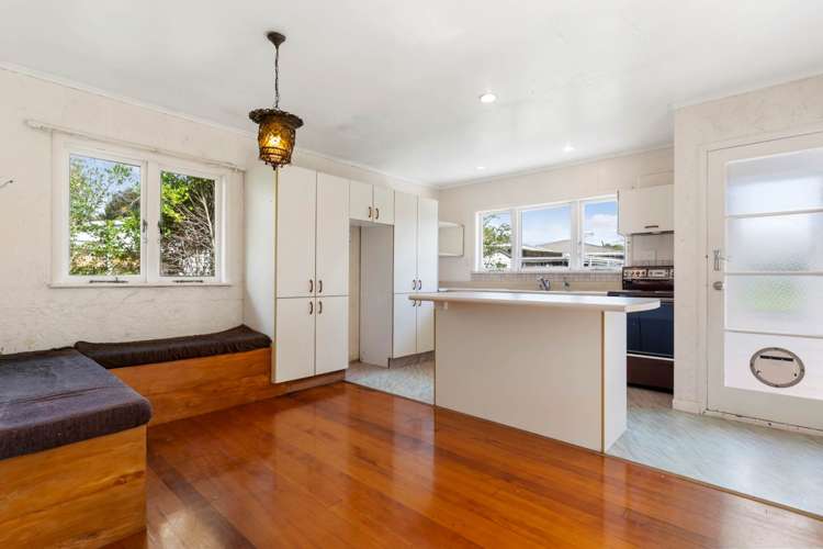 19 Ranui Station Road Ranui_8