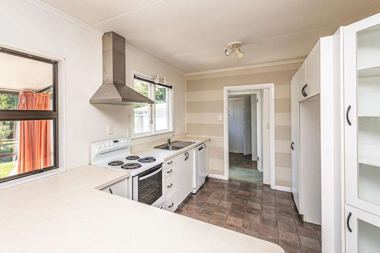 62 Parkes Avenue St Johns Hill_4