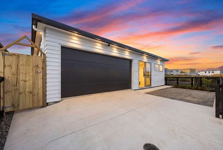 44 Furlough Road_1