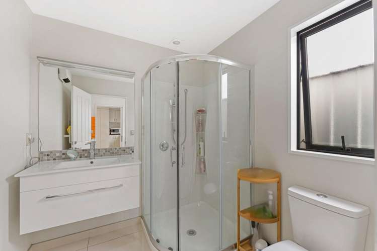 30 Worsleys Road Cracroft_15