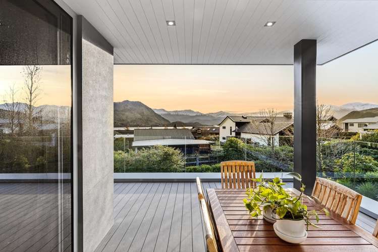 18 Urquhart Place Wanaka_16