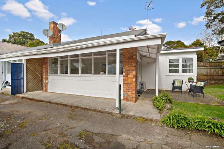 1/9 August Place Greenlane_10